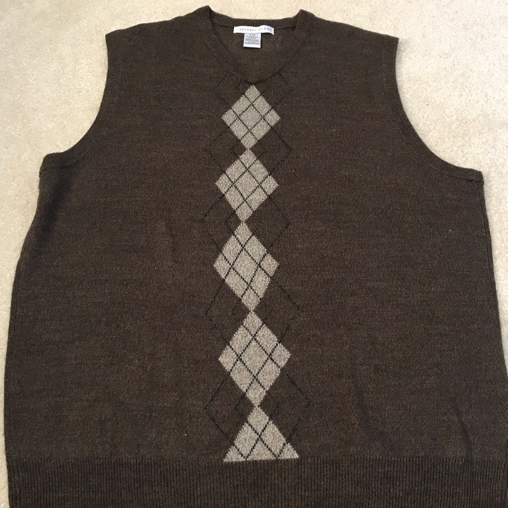 Geoffrey beene vest